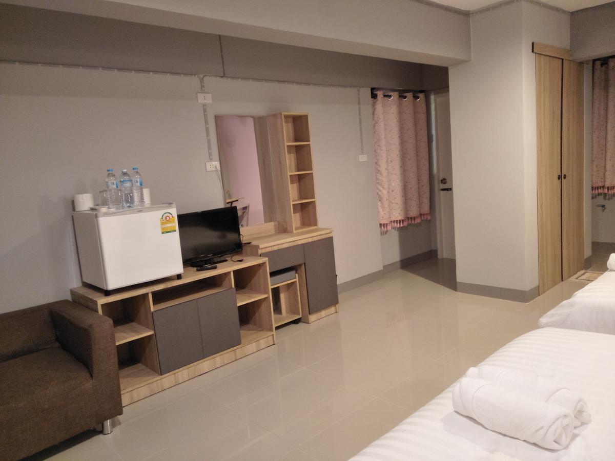 Rinrada Place Hotel Ubon Ratchathani Zewnętrze zdjęcie
