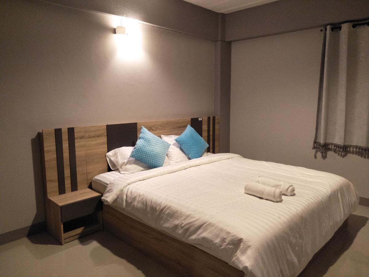 Rinrada Place Hotel Ubon Ratchathani Zewnętrze zdjęcie