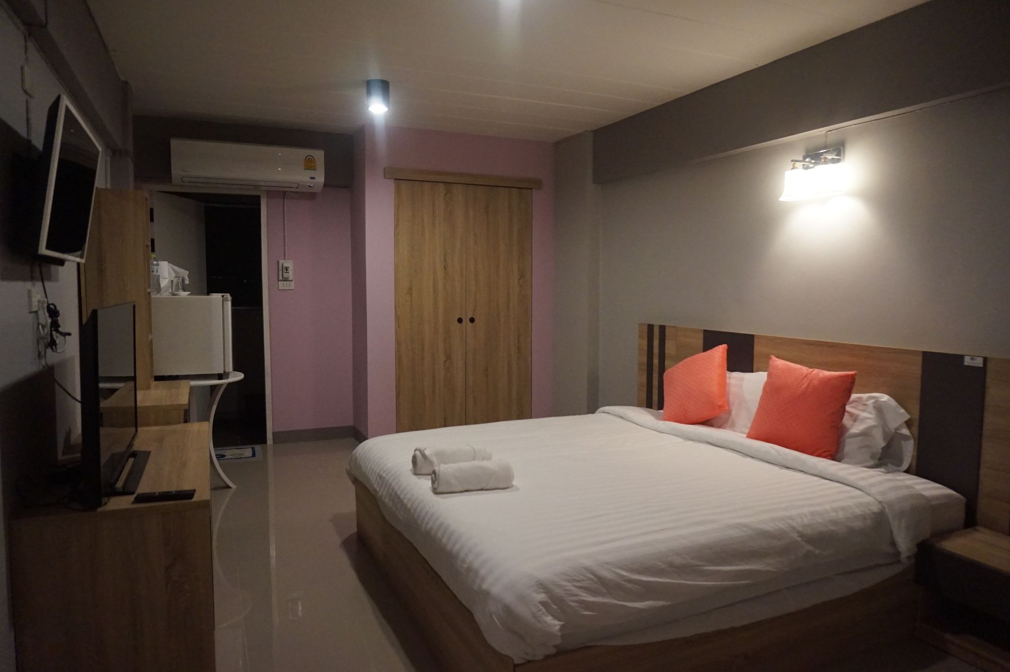 Rinrada Place Hotel Ubon Ratchathani Zewnętrze zdjęcie