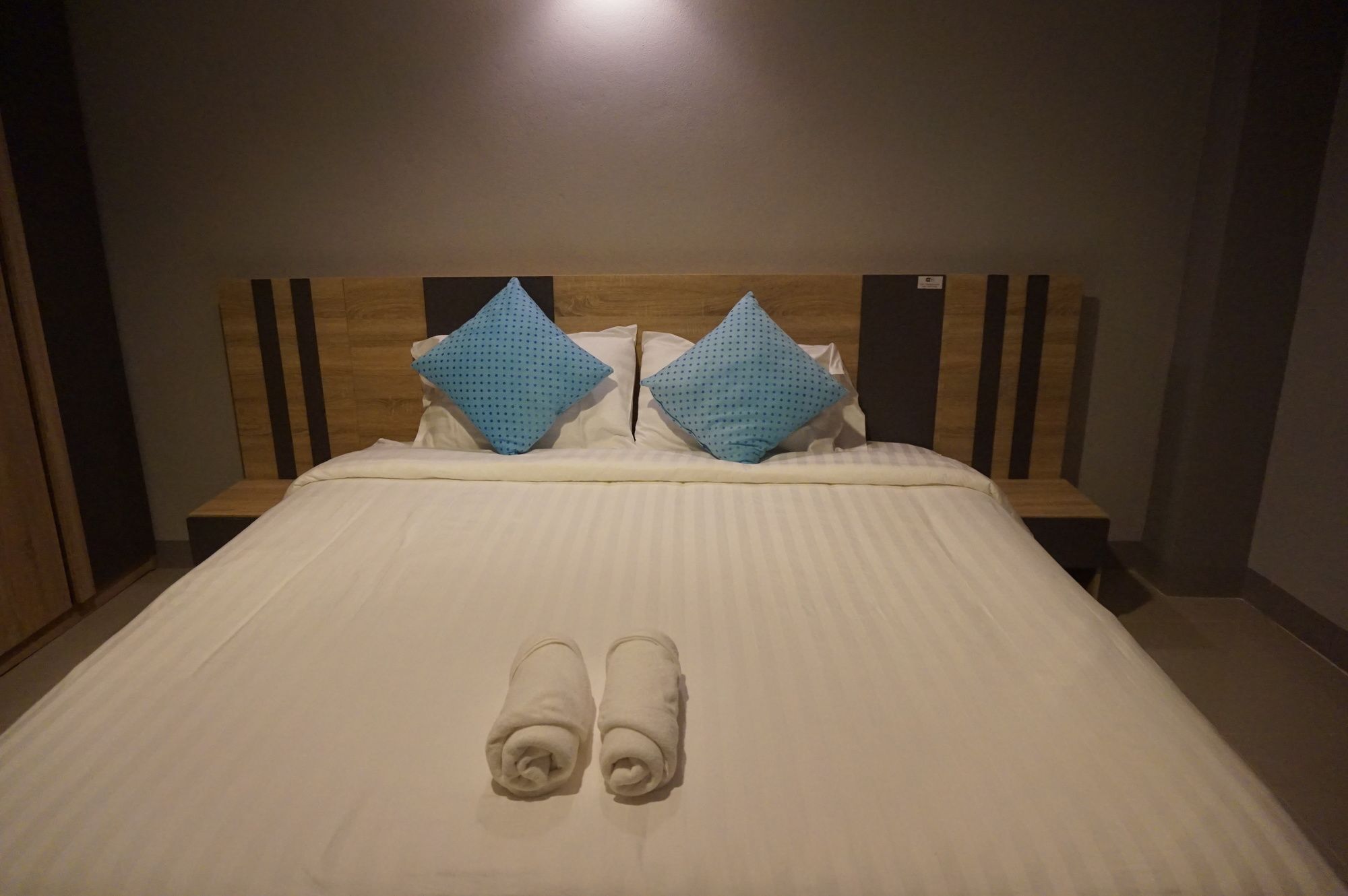 Rinrada Place Hotel Ubon Ratchathani Zewnętrze zdjęcie