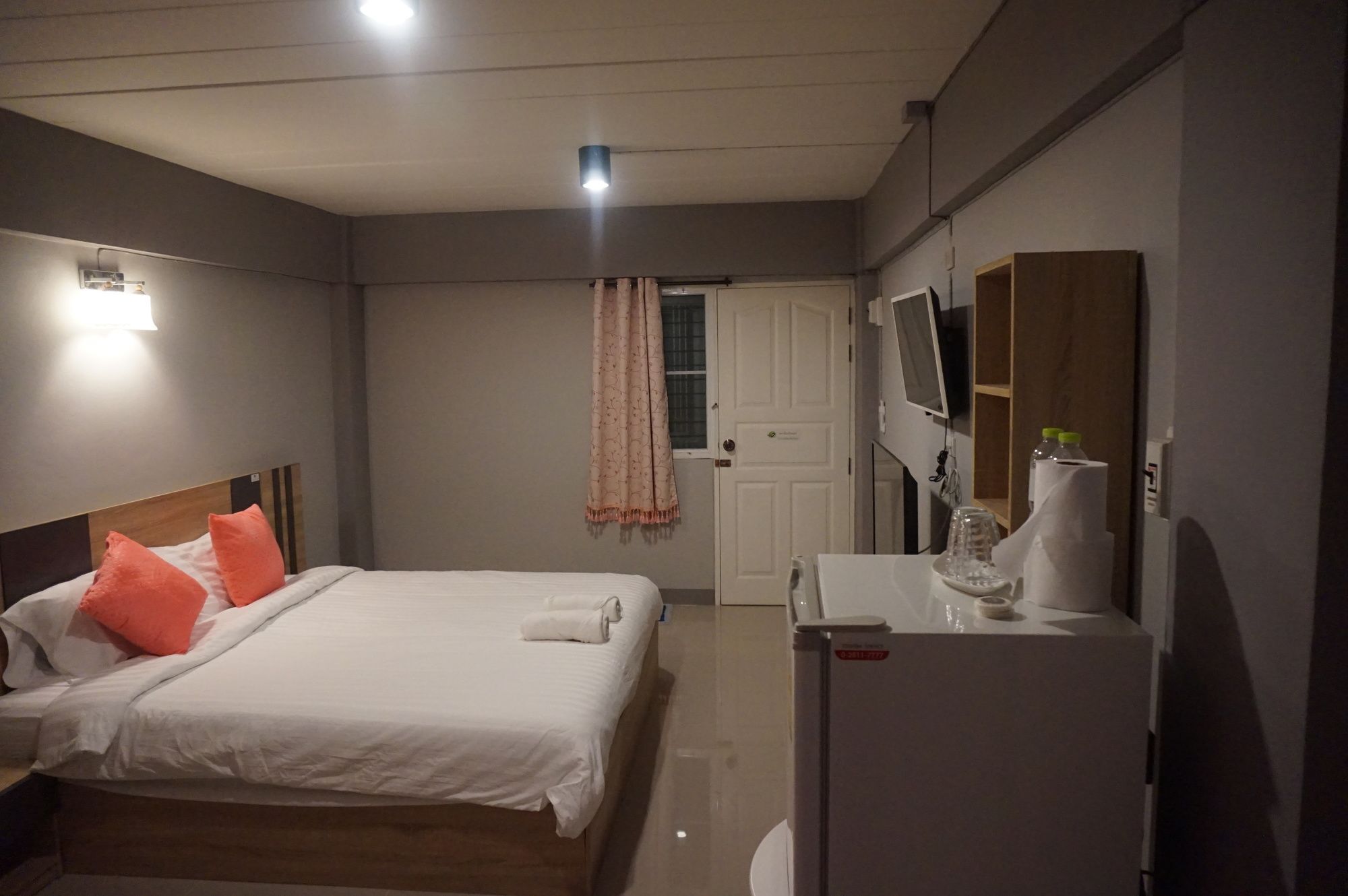 Rinrada Place Hotel Ubon Ratchathani Zewnętrze zdjęcie
